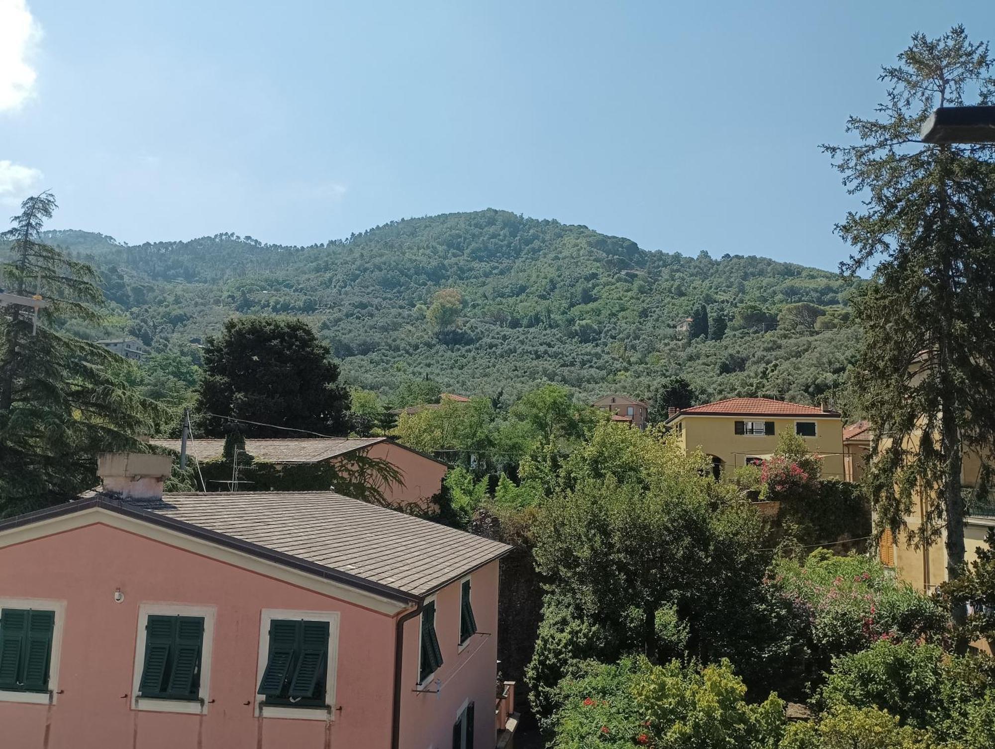 Delizioso Attico Con Ampio Terrazzo E Garage A Due Passi Dal Mare E Dalle Cinqueterre Lt-0485 Levanto Bagian luar foto