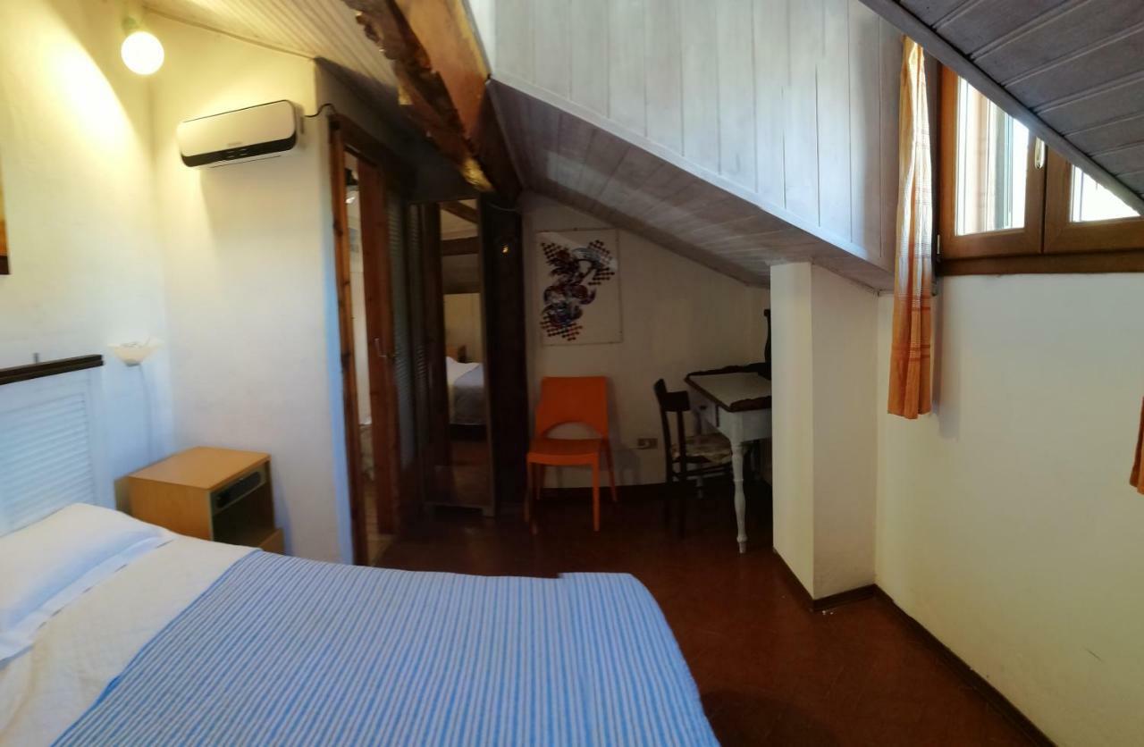 Delizioso Attico Con Ampio Terrazzo E Garage A Due Passi Dal Mare E Dalle Cinqueterre Lt-0485 Levanto Bagian luar foto